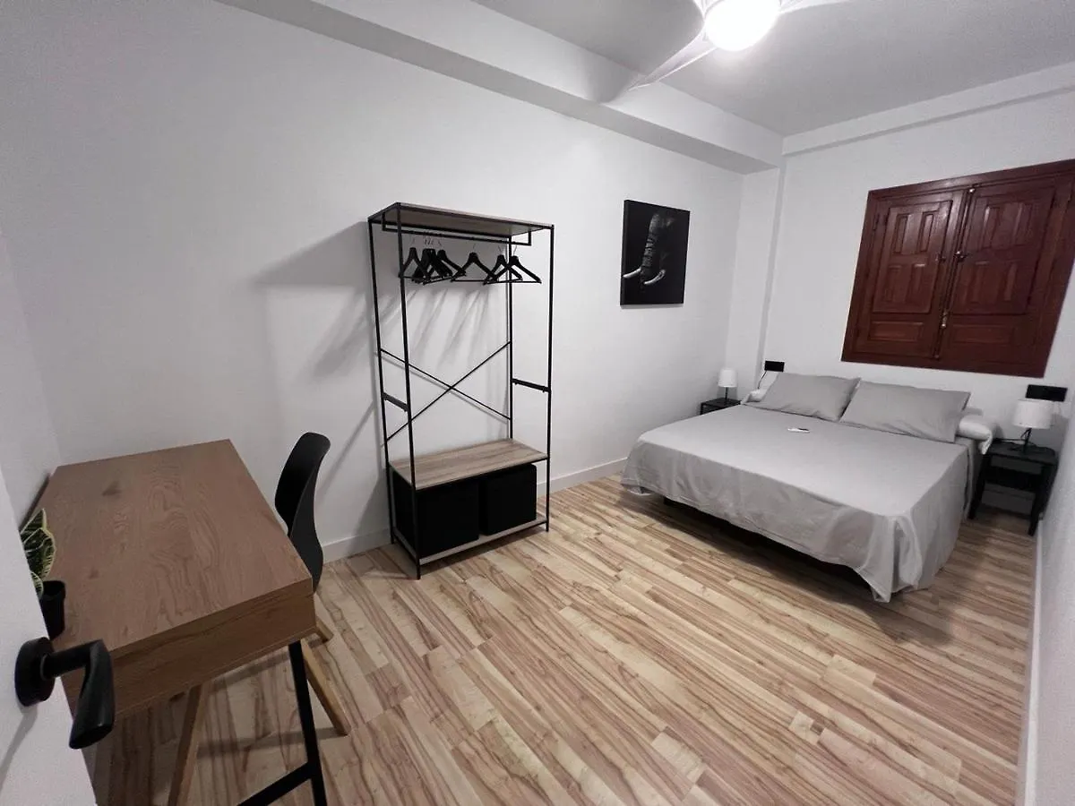 Apartamento Con Patio Para 4 En El Casco Historico Córdoba Spanien